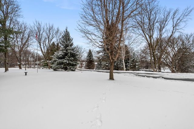 5275 190th Street, Farmington, MN 55024