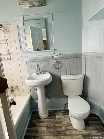 208 E Arsenal Unit 1, San Antonio, TX 78204
