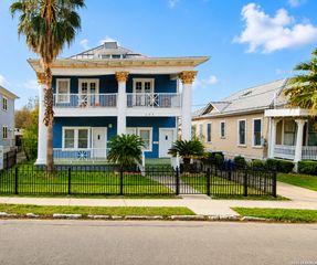 208 E Arsenal Unit 1, San Antonio, TX 78204