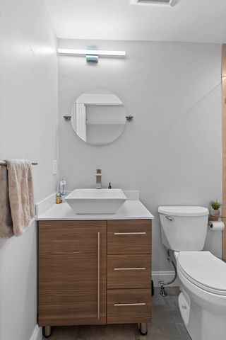 64 Waltham St 1, Watertown, MA 02472