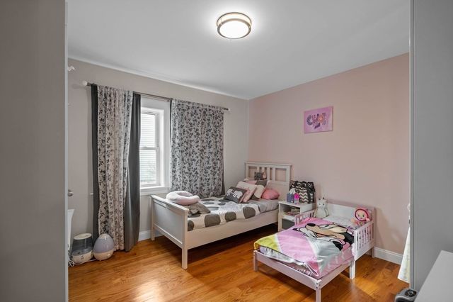 64 Waltham St 1, Watertown, MA 02472
