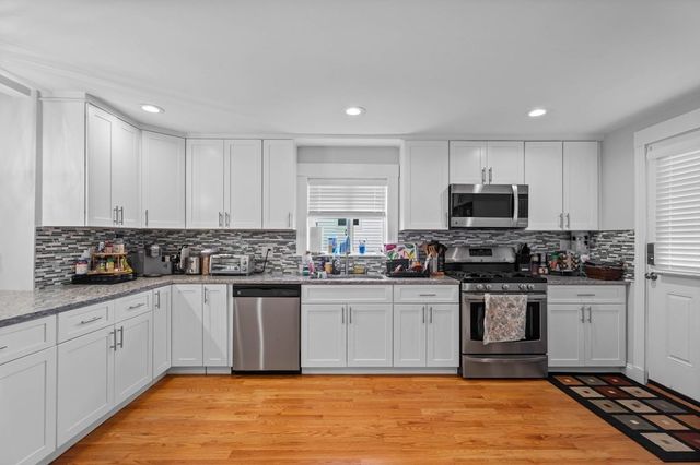 64 Waltham St 1, Watertown, MA 02472