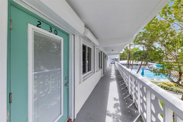 2151 NE 42nd Ct 230, Lighthouse Point, FL 33064