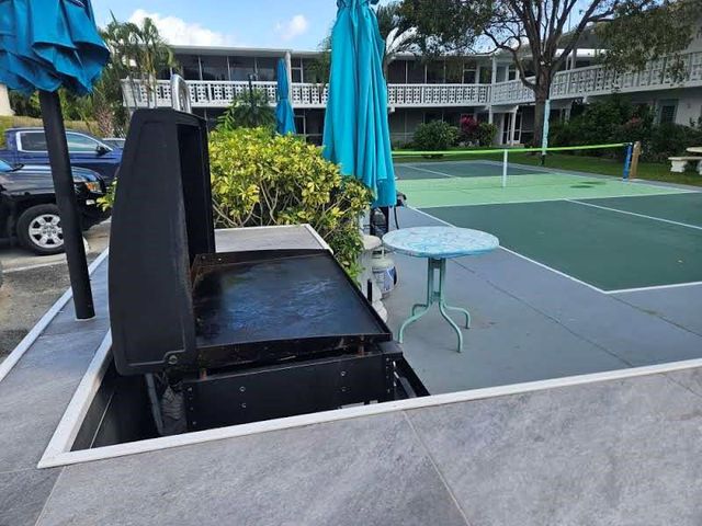 2151 NE 42nd Ct 230, Lighthouse Point, FL 33064