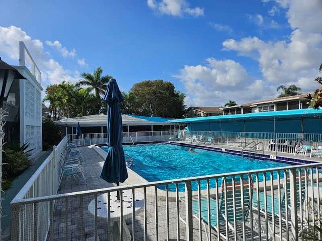 2151 NE 42nd Ct 230, Lighthouse Point, FL 33064