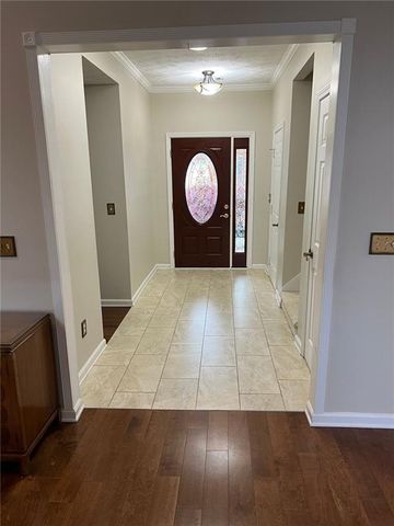 2435 JAKIN Way, Suwanee, GA 30024