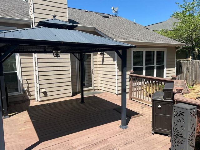2435 JAKIN Way, Suwanee, GA 30024