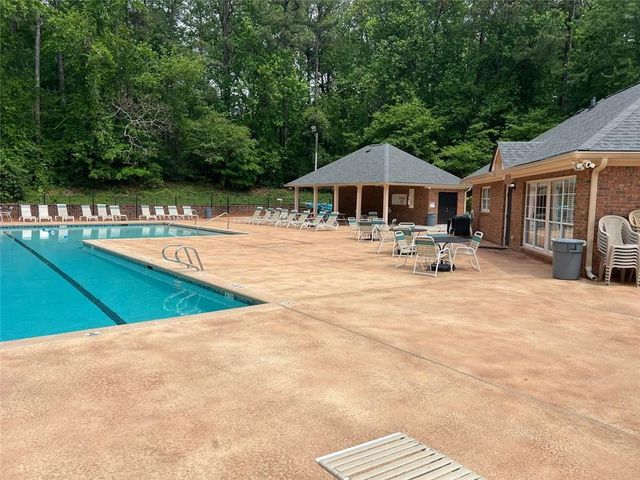2435 JAKIN Way, Suwanee, GA 30024