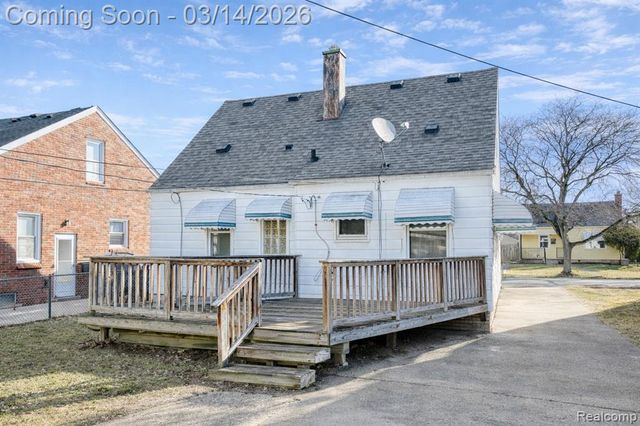 2019 Hyland Street, Ferndale, MI 48220