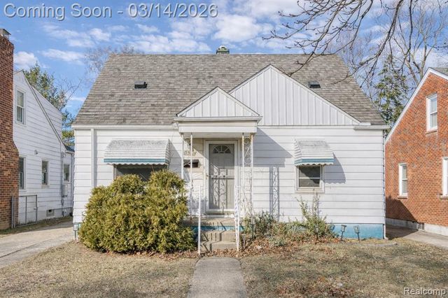 2019 Hyland Street, Ferndale, MI 48220