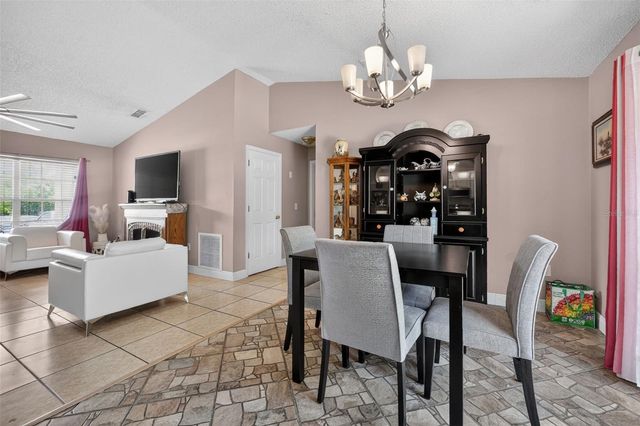 253 WILLIAMS AVENUE, Orange City, FL 32763