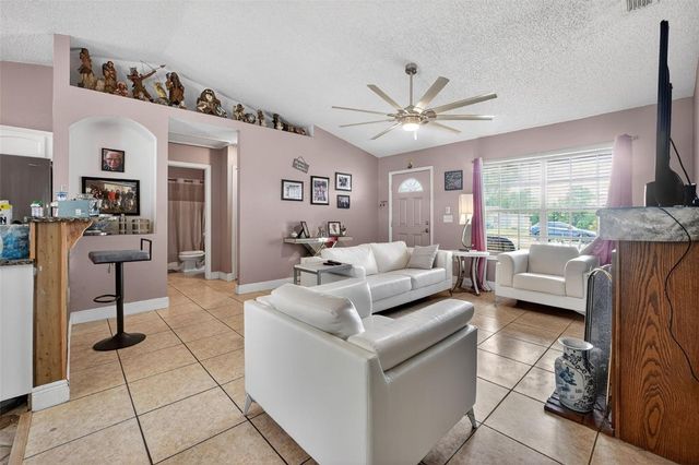 253 WILLIAMS AVENUE, Orange City, FL 32763