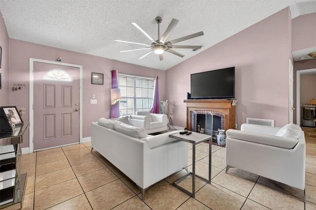 253 WILLIAMS AVENUE, Orange City, FL 32763