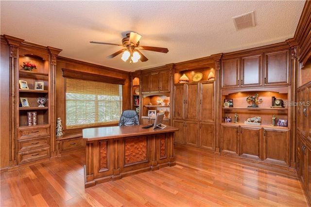 105 CEDAR HEIGHTS COURT, Sanford, FL 32771