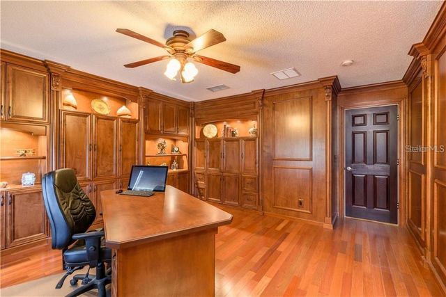 105 CEDAR HEIGHTS COURT, Sanford, FL 32771