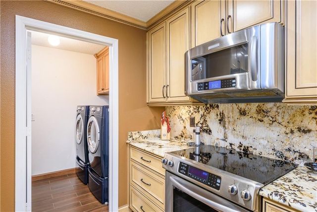 105 CEDAR HEIGHTS COURT, Sanford, FL 32771