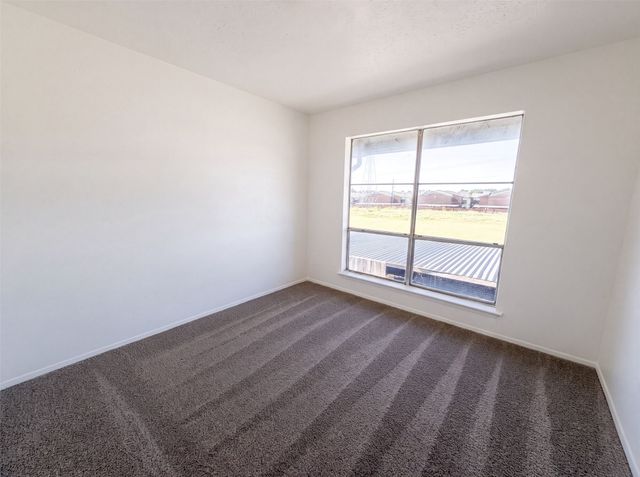 260 Rolling Hills Place, Lancaster, TX 75146