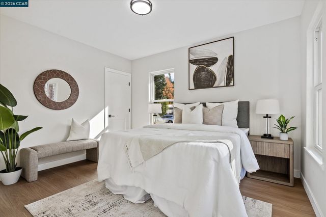 2027 Castro St, Martinez, CA 94553