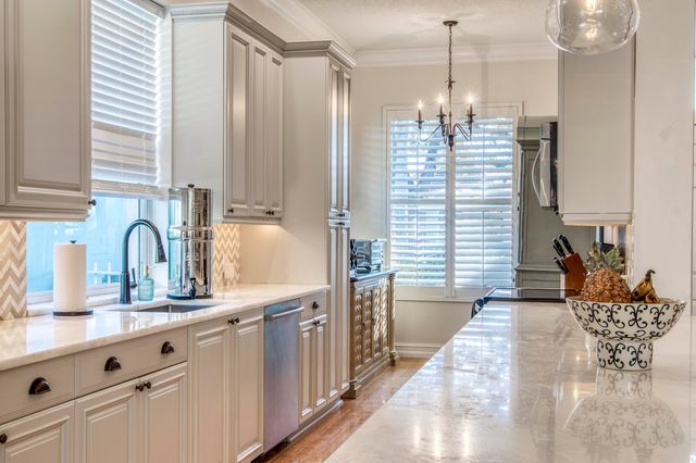 118 E Hampton Way, Jupiter, FL 33458