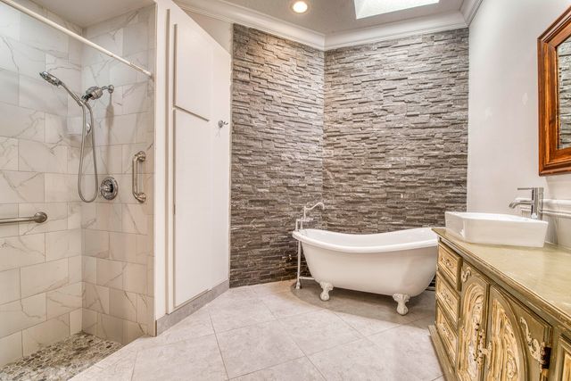 118 E Hampton Way, Jupiter, FL 33458