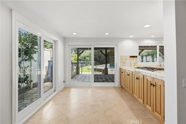 23216 PARK ESPERANZA, Calabasas, CA 91302