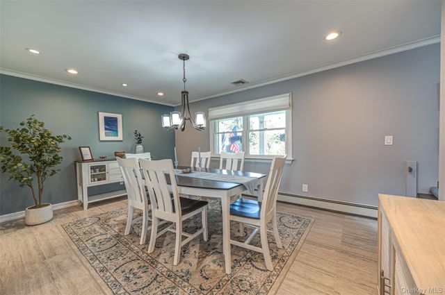 17 Beach Plum Lane, Nissequogue, NY 11780