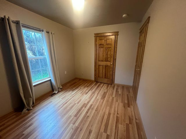 312 S Church St, Ione, CA 95640