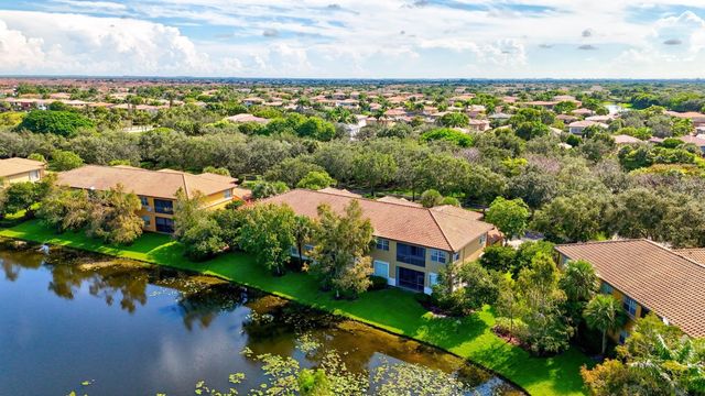 8023 NW 127th Lane 4-F, Parkland, FL 33076