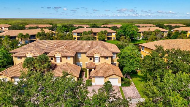 8023 NW 127th Lane 4-F, Parkland, FL 33076