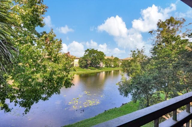 8023 NW 127th Lane 4-F, Parkland, FL 33076