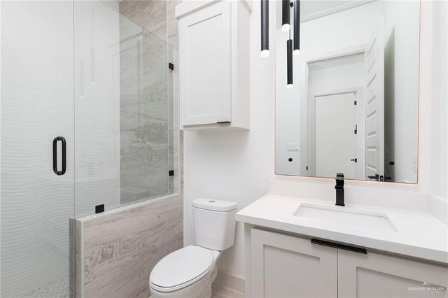 9809 N 24th Street, Mcallen, TX 78504