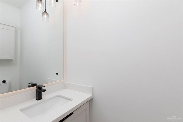 9809 N 24th Street, Mcallen, TX 78504