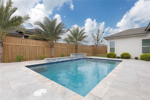 9809 N 24th Street, Mcallen, TX 78504