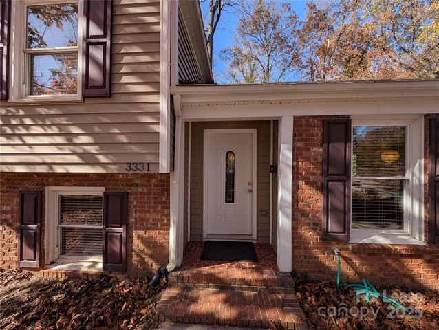 3331 Donovan Place, Charlotte, NC 28215