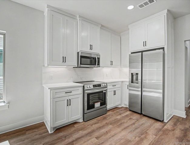 111 Glock Lane, Hot Springs, AR 71913