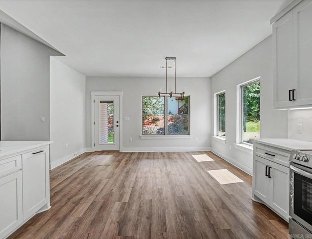 111 Glock Lane, Hot Springs, AR 71913