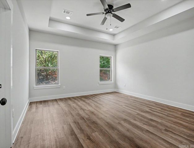 111 Glock Lane, Hot Springs, AR 71913