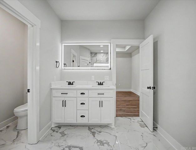 111 Glock Lane, Hot Springs, AR 71913