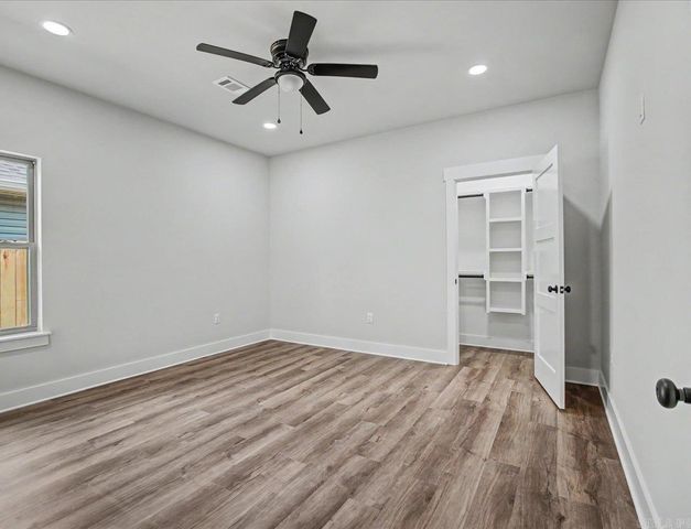 111 Glock Lane, Hot Springs, AR 71913