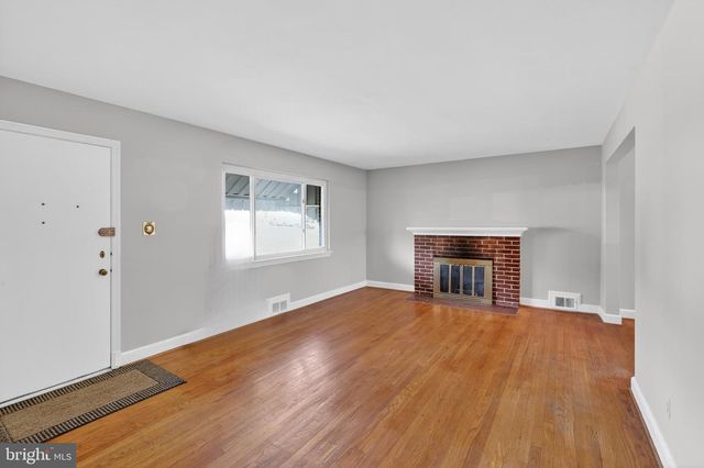 6001 DINWIDDIE ST, Springfield, VA 22150