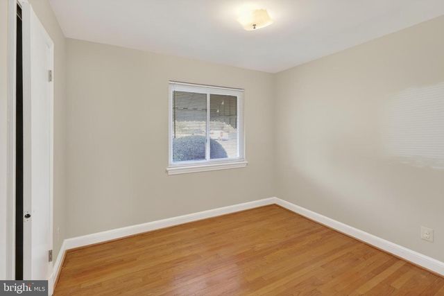 6001 DINWIDDIE ST, Springfield, VA 22150