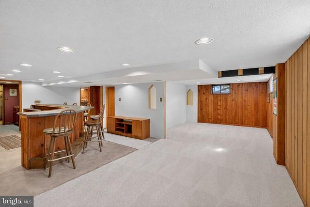 6001 DINWIDDIE ST, Springfield, VA 22150