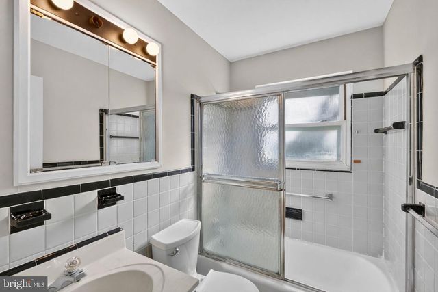 6001 DINWIDDIE ST, Springfield, VA 22150