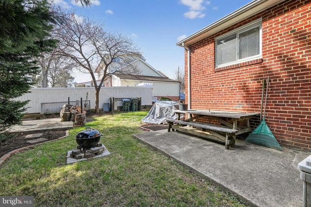 6001 DINWIDDIE ST, Springfield, VA 22150