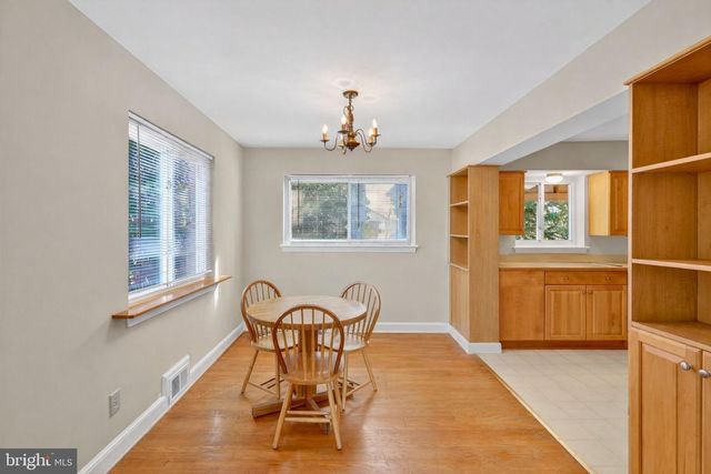 6001 DINWIDDIE ST, Springfield, VA 22150