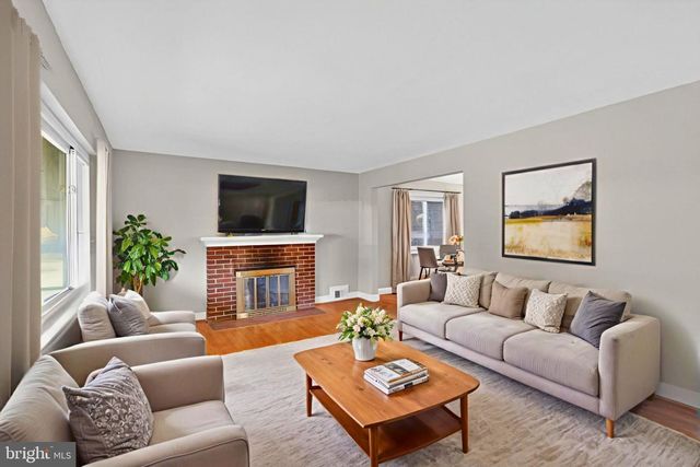 6001 DINWIDDIE ST, Springfield, VA 22150