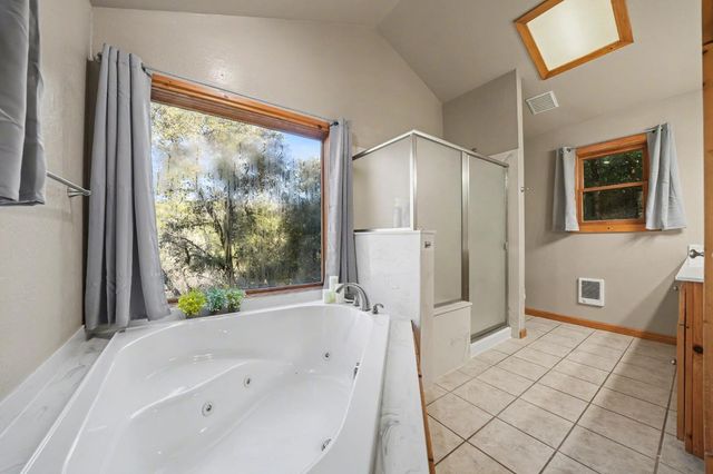 17640 Shake Ridge Rd, Sutter Creek, CA 95685