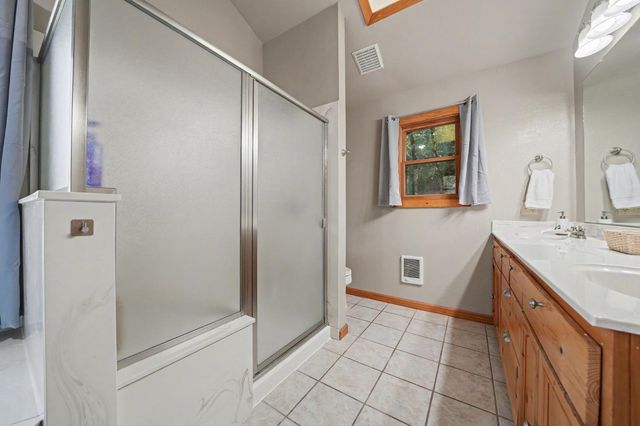 17640 Shake Ridge Rd, Sutter Creek, CA 95685