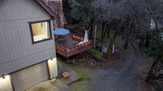 17640 Shake Ridge Rd, Sutter Creek, CA 95685