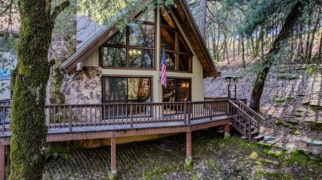 17640 Shake Ridge Rd, Sutter Creek, CA 95685